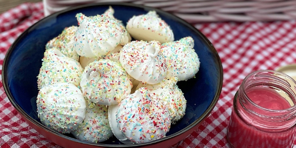 bowl of mini meringues at a picnic